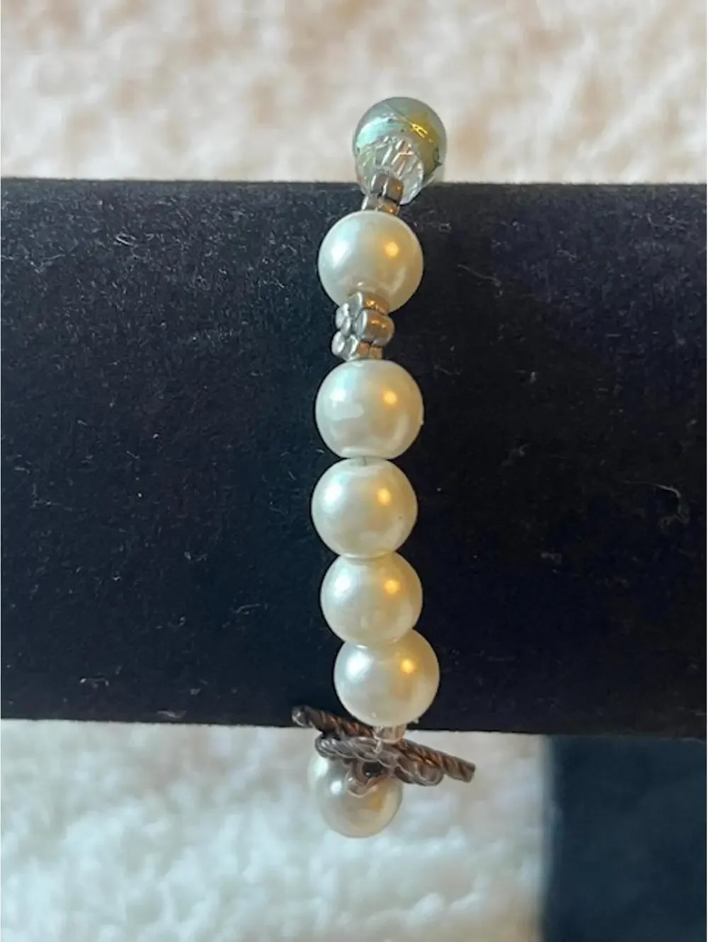 Elegant Faux Pearl and Crystal Beaded Bracelet with Toggle Clasp